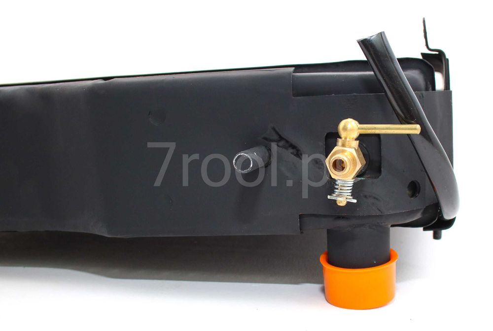 Chłodnica wody z korkiem do C360