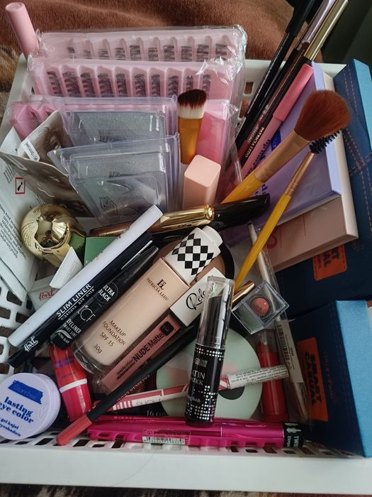 Набір косметики великий