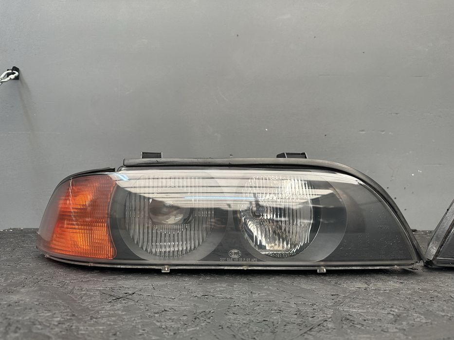 Фари БМВ Е39. Hella. Bi-led