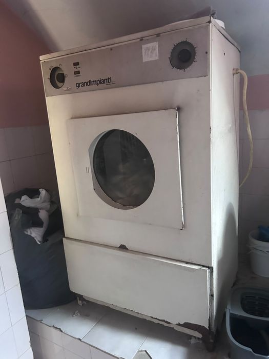 Secador de roupa industrial