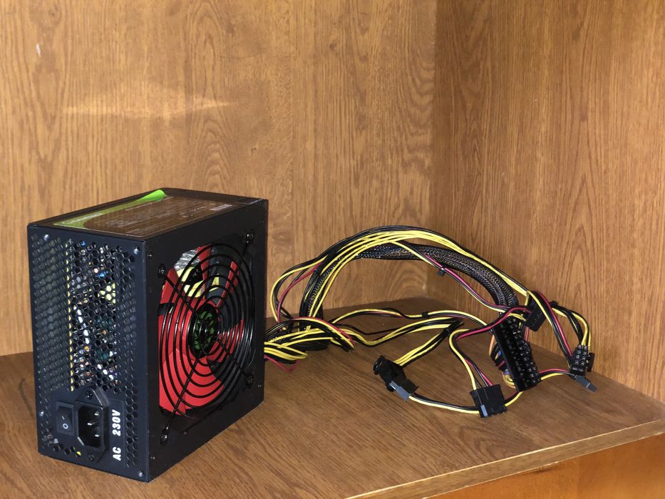 Блож живлення 500w gamemax