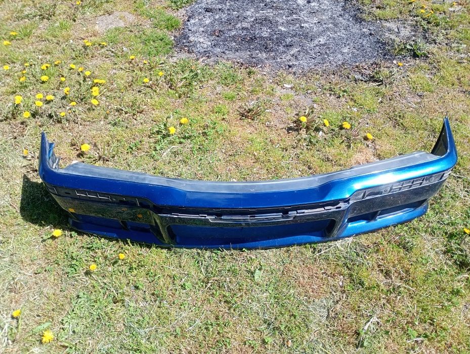 Zderzak przód przedni oryginał listwy M PAKIET M3 BMW E36 Avusblau Met. 276