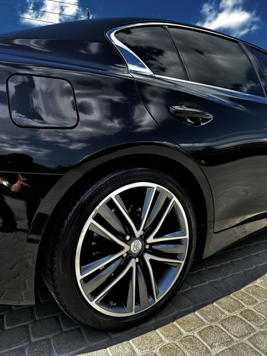 Infiniti q50 2.2d 2015