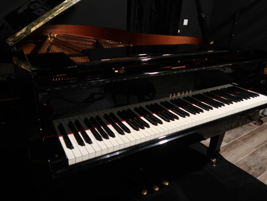 Piano Meia Cauda Yamaha C3
