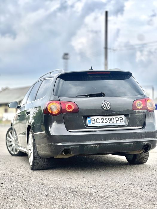Пассат RLine 2.0tdi  4/4 2010r