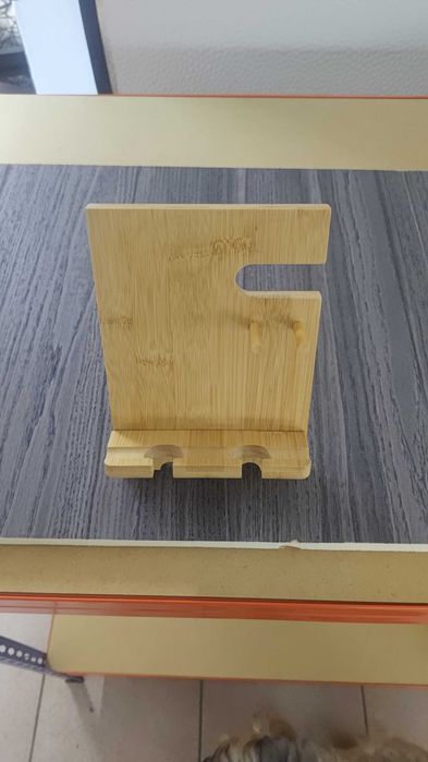 Suporte mesa para telemóvel