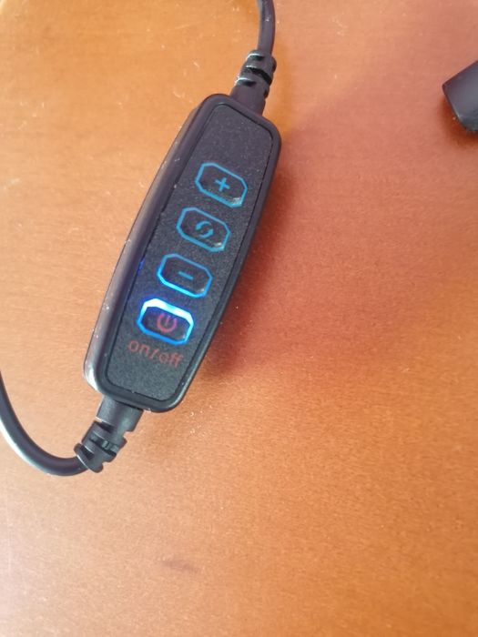 Luz para fotos com tripé e suporte para telemóvel