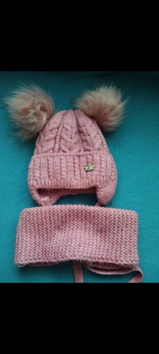 Зимова шапочка з хомутом.