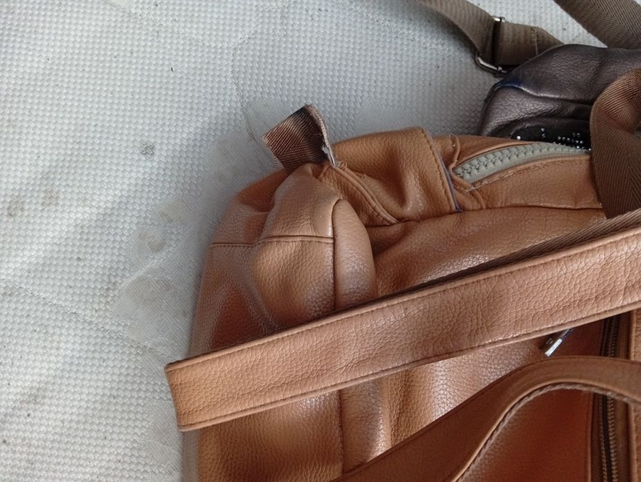 Подарую сумку, рюкзак