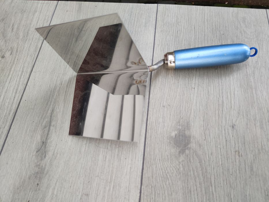 Kubala kielnia nierdzewna