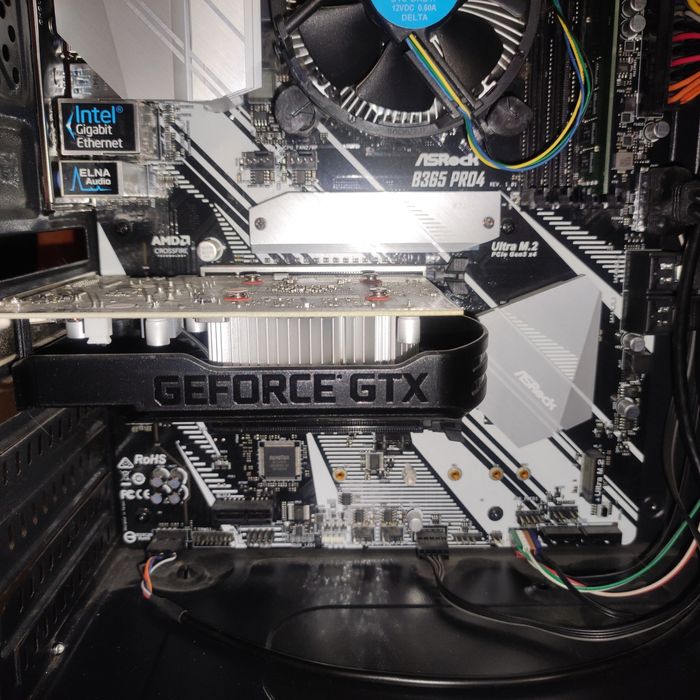 Komputer stacjonarny