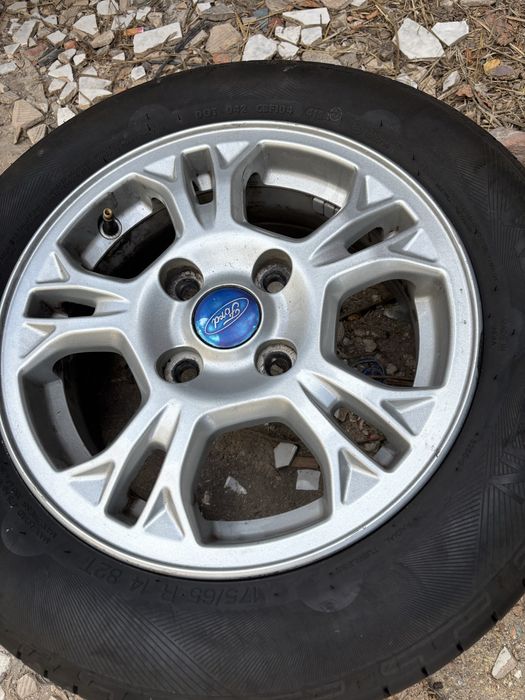 Ajantes 14 ford