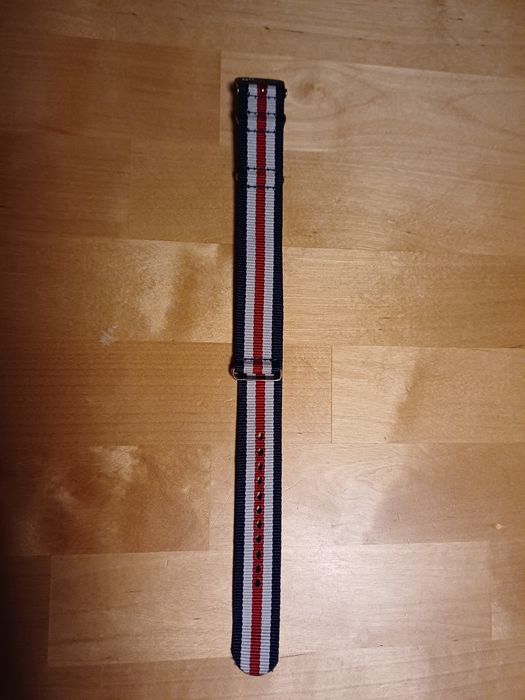 Pasek do zegarka. Wzór jak Tommy Highfilger