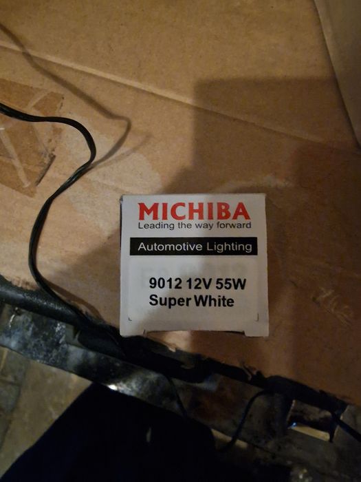 Lampada hb3 super withe