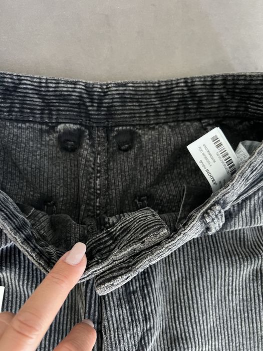 Zara spodnie sztruksowe Carrot fit rozm 38 szare
