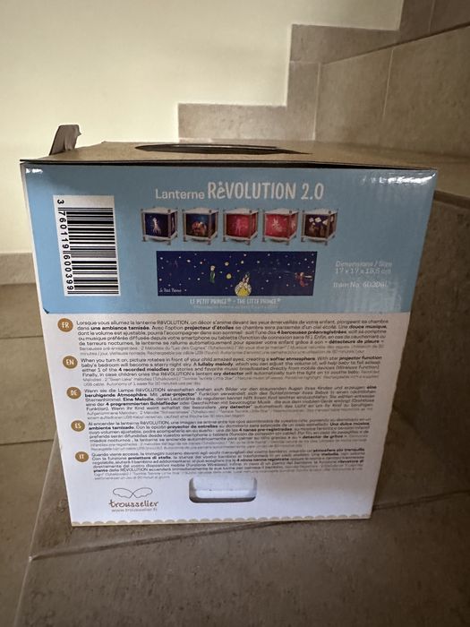 Candeeiro projetor noturno de bebé com música