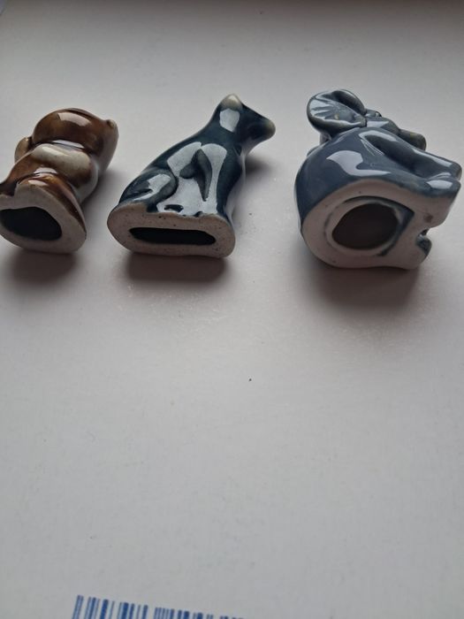 Figurki prl z kamionki 2szt+gratis