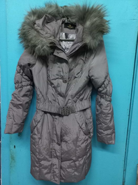 Пальто - пуховик женское, зима, р 48