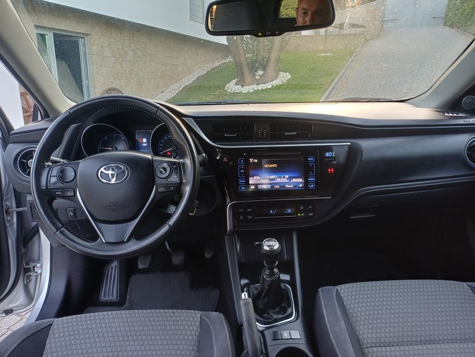Toyota Auris 1.4 diesel histórico toyota