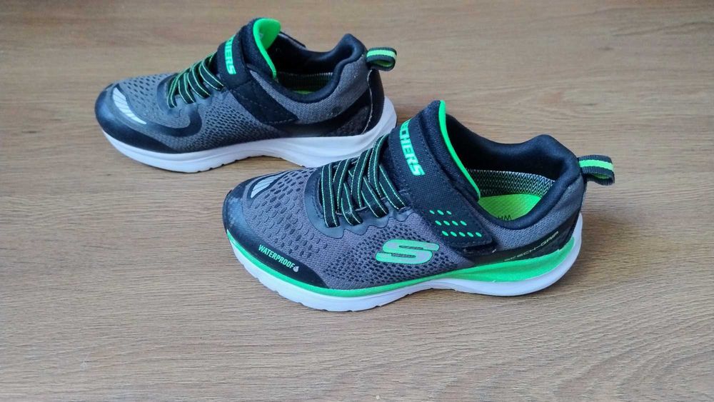 Кросівки  Skechers Waterproof