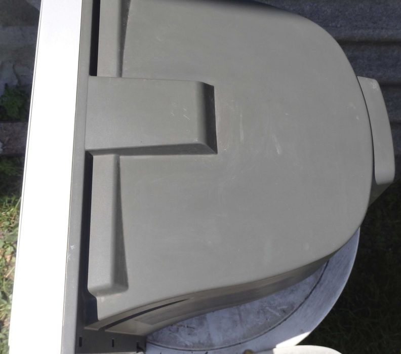 Телевизор Thomson 21DMB06KH Б/У. ЭЛТ с плоским экраном 21"