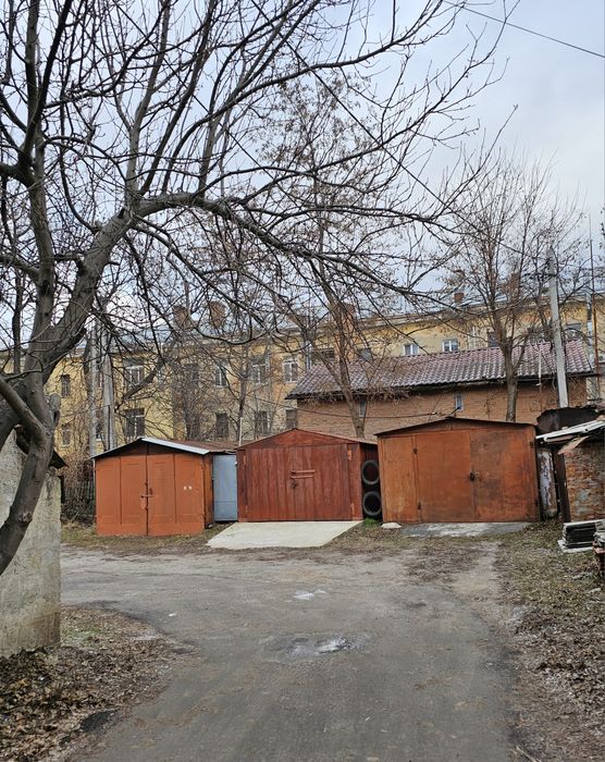 Продаж 2х.кімнатної квартири.Центр.