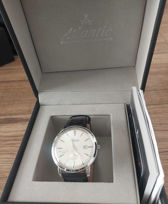 Zegarek męski Atlantic Super De Luxe Sapphire