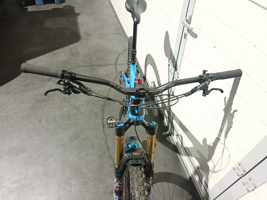 Transition Patrol Carbon, mullet, tamanho M.