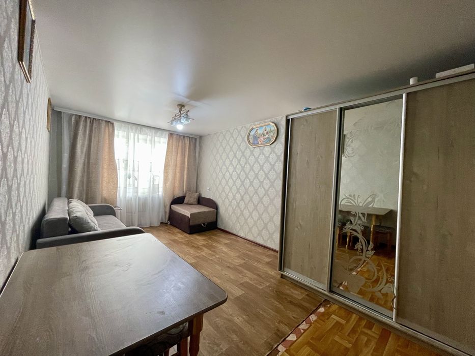 Продаж 2 кім вул Блажкевич