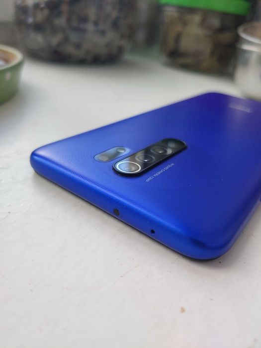 Смартфон Xiaomi Redmi 9 у Новому Стані!