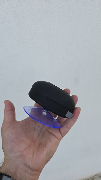 Coluna de musica á prova de água