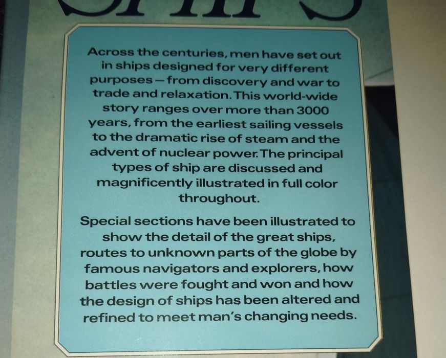 Livro Escrito Em Língua Inglesa Pictorial History Of Ships Usado