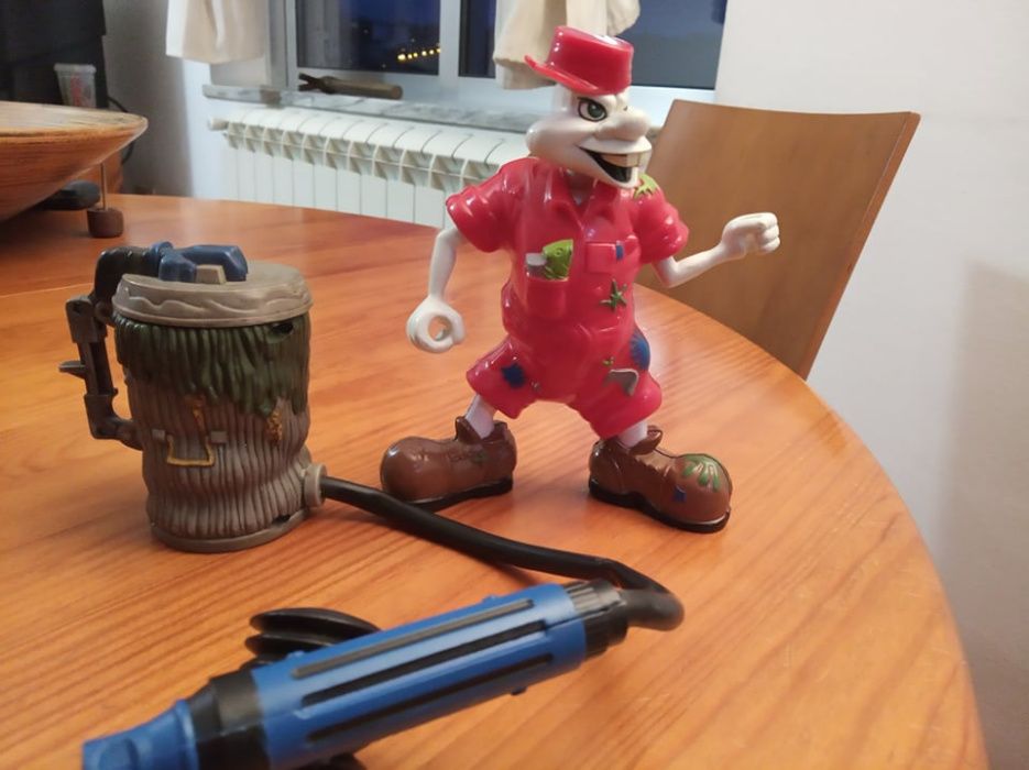 Casper the Friendly Ghost Figure64750884401154120