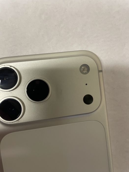 Iphone 17 pro max prata de 256gb