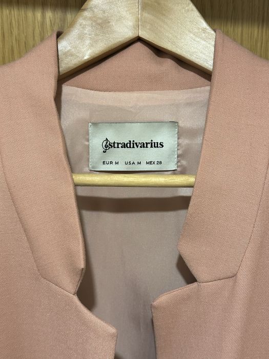 Blazer rosa stradivarius