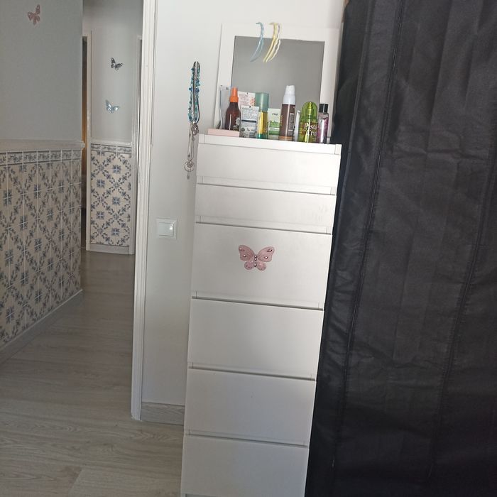 Camiseiro branco ikea