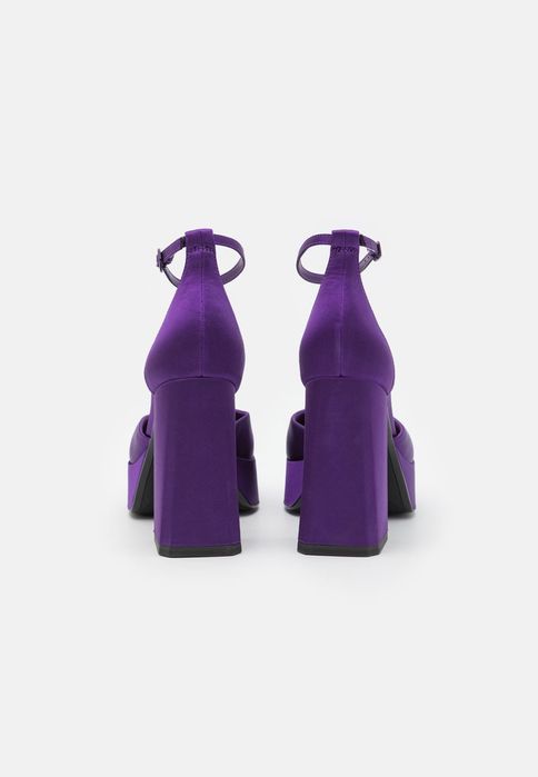 Czółenka satynowe fioletowe Tamaris 36