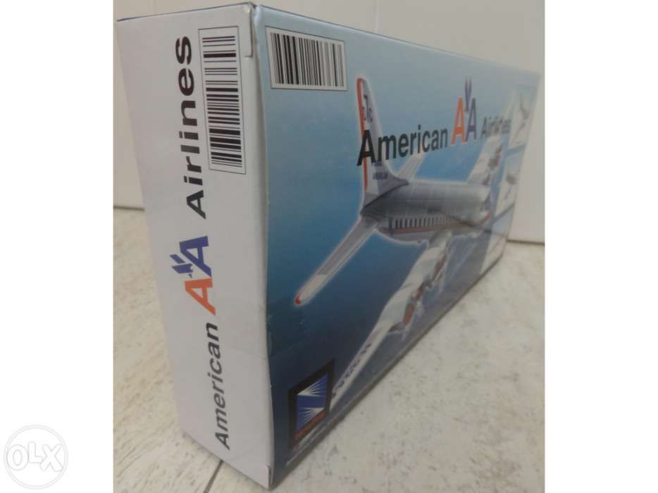 Avião miniatura Douglas DC-7 American Airlines