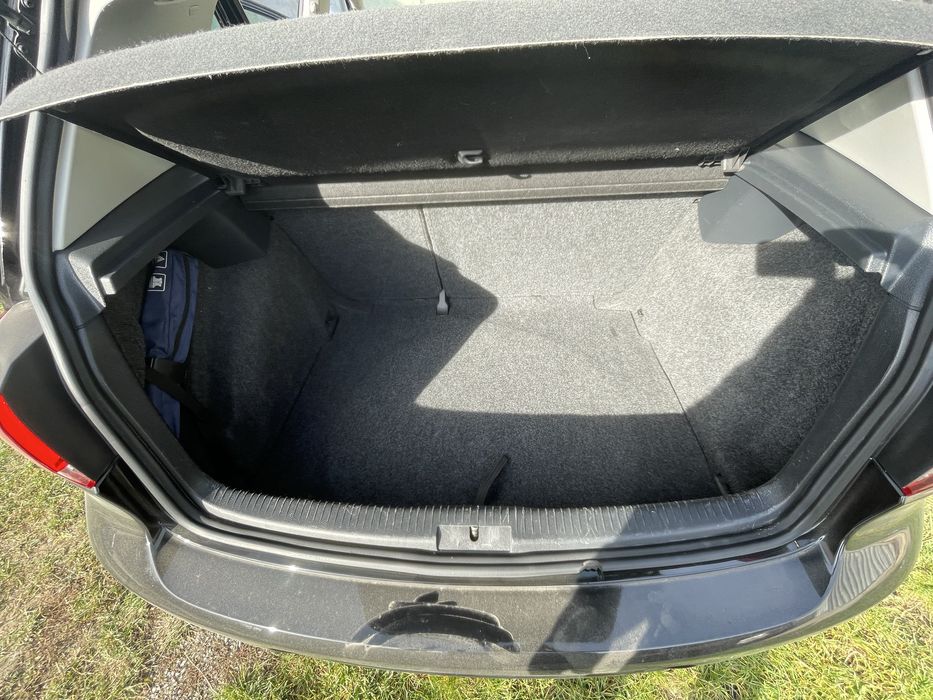 Гольф 2011 1.4 атмосферний