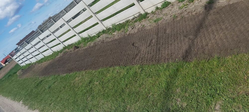 Wynajem Usługi Minitraktorek Glebogryzarka Separacyjna