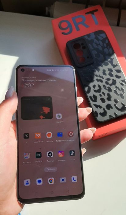 Смартфон від OnePlus 9rt у дуже гарному стані