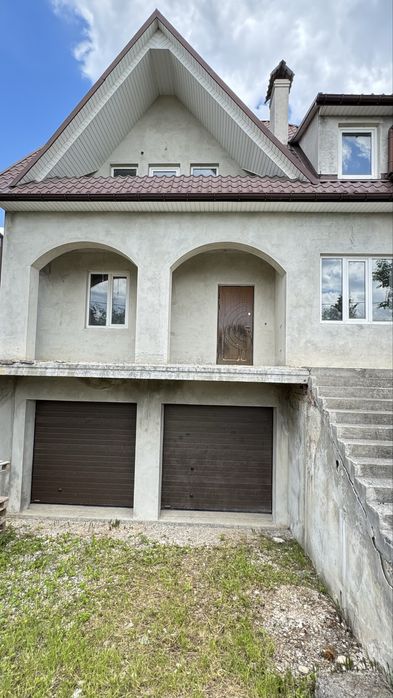 Продаж будинку в с Угорники