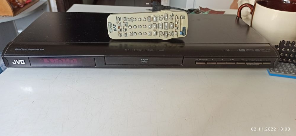 Продам DVD плеєр JVC
