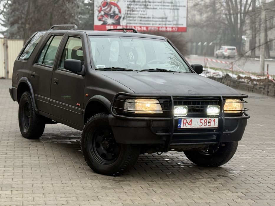 Opel Frontera 4X4 2.3 турбо дизель.
