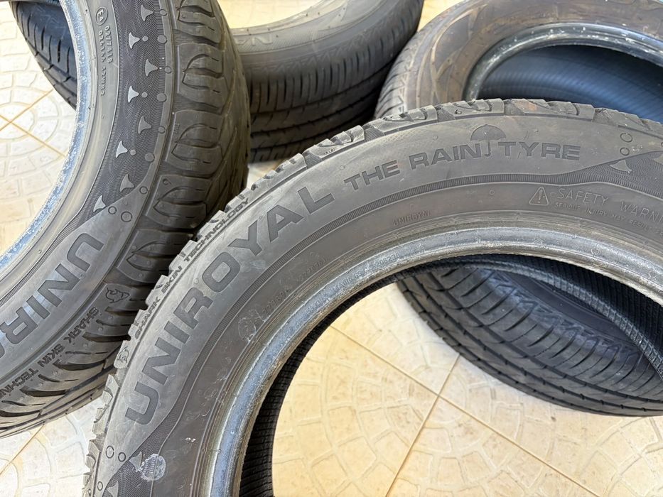 4 Pneus Semi-novos 175/65 R14 (Uniroyal e Toyo)