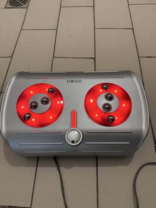 Massajador de pés com infravermelhos