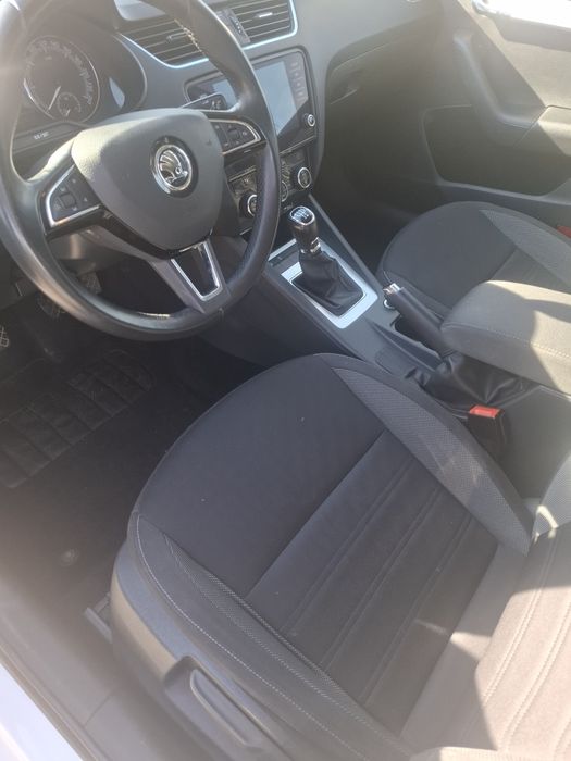 Skoda Octavia  salon Polska