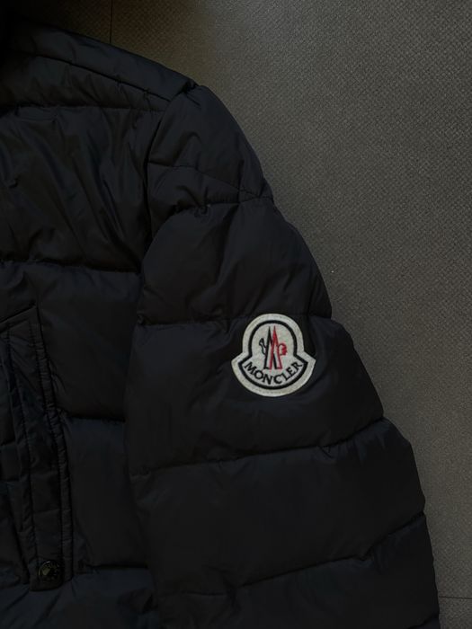 Kurtka Moncler zimowa