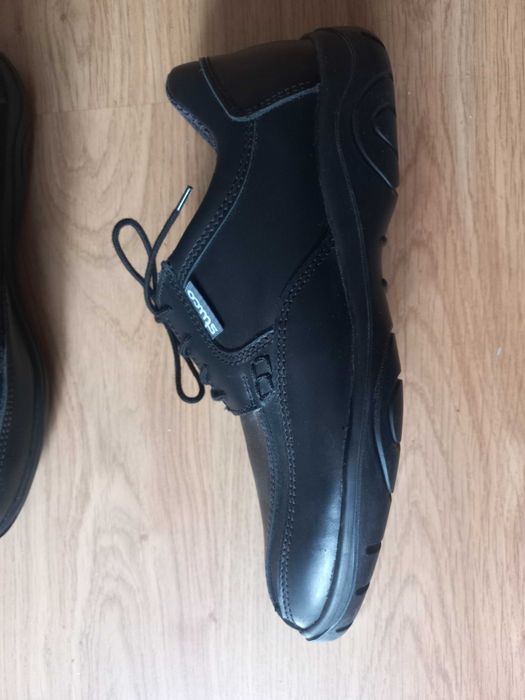 Мужские новые кожаные туфли stuco 41 p.