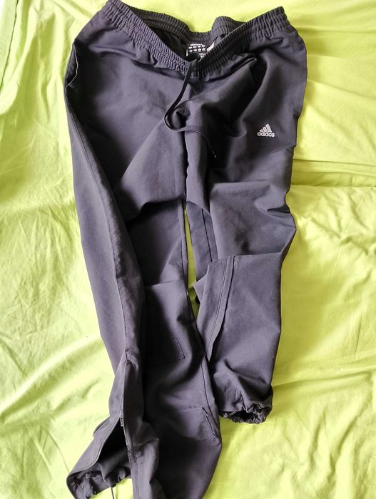 ADIDAS Clima 365. Spodnie dresowe męskie. Z wadami